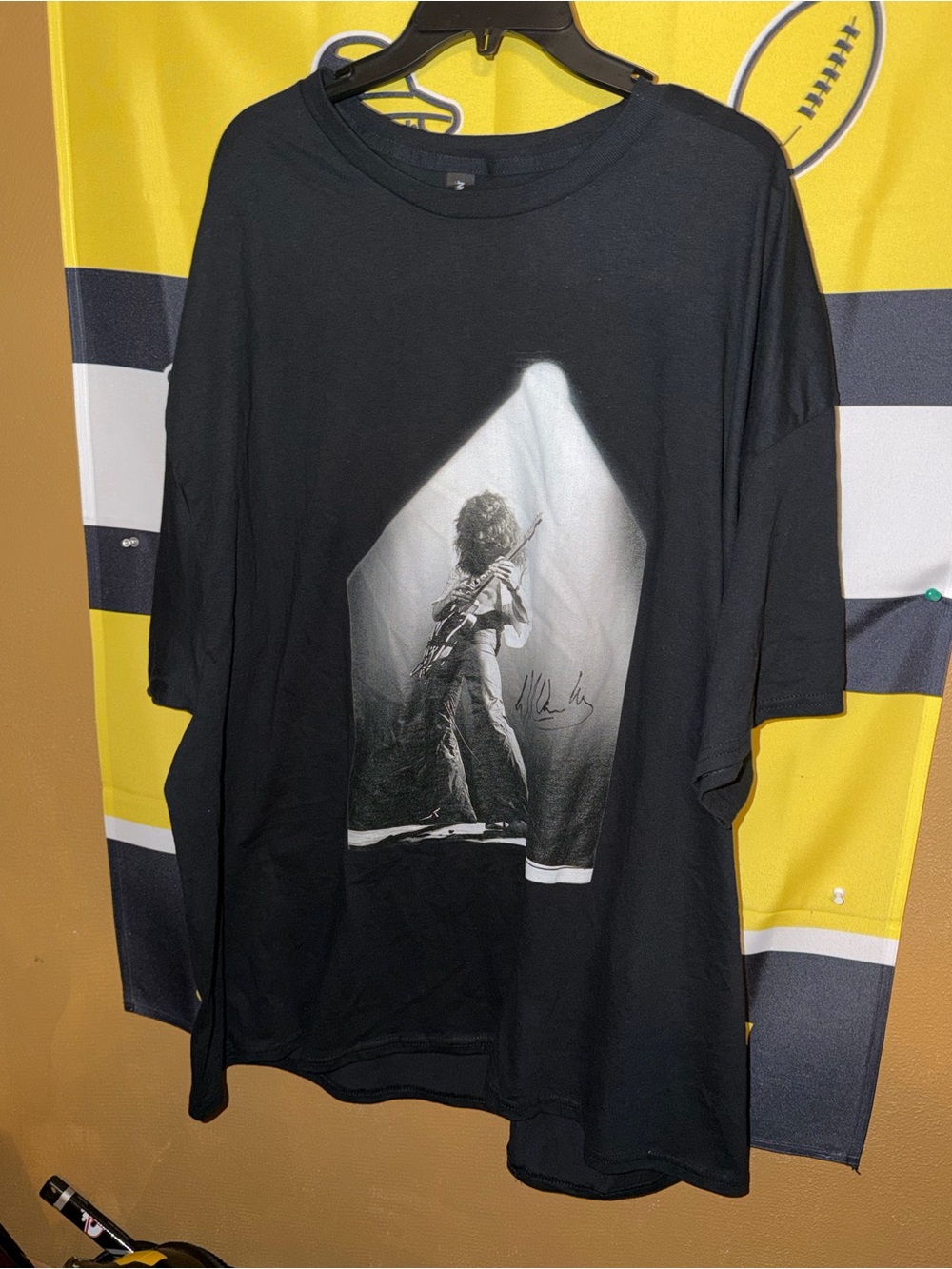 Gildan Eddie Van Halen Graphic Guitarist T Shirt Men’s Size 3XL Band Tee Music V